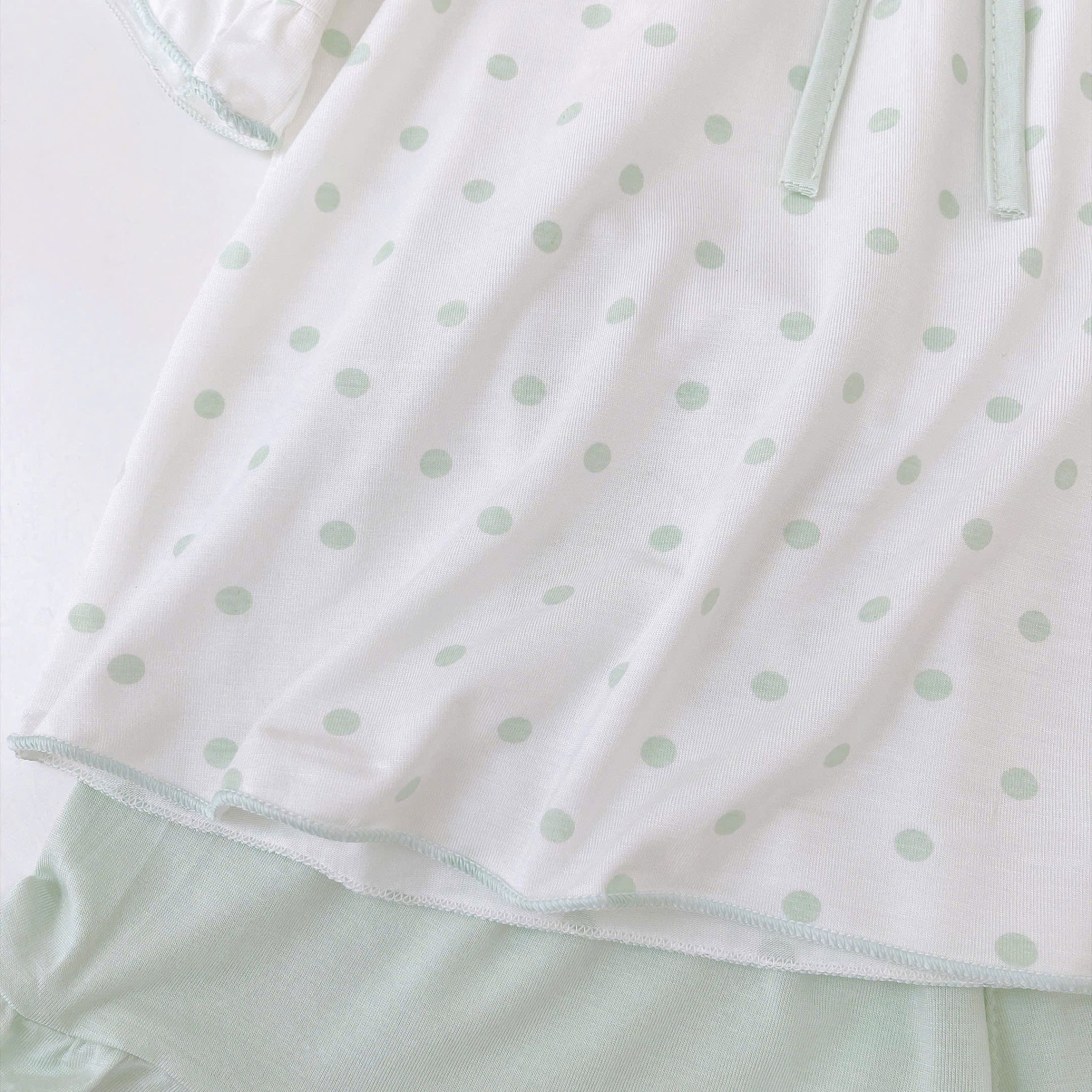  Bộ đùi bé gái sợi sồi Modal Lá Homewear MOD8, đồ bộ cộc tay mềm mát babydoll hoa nhí 