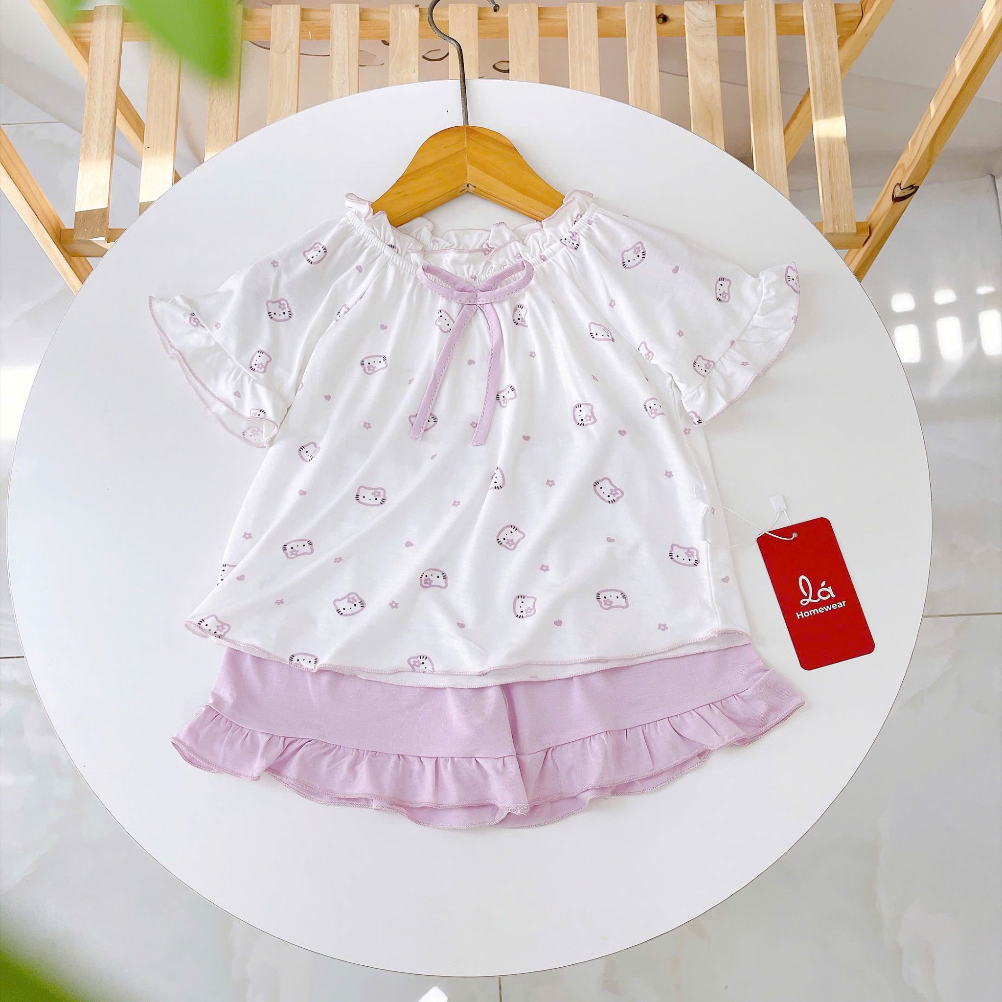  Bộ đùi bé gái sợi sồi Modal Lá Homewear MOD8, đồ bộ cộc tay mềm mát babydoll hoa nhí 