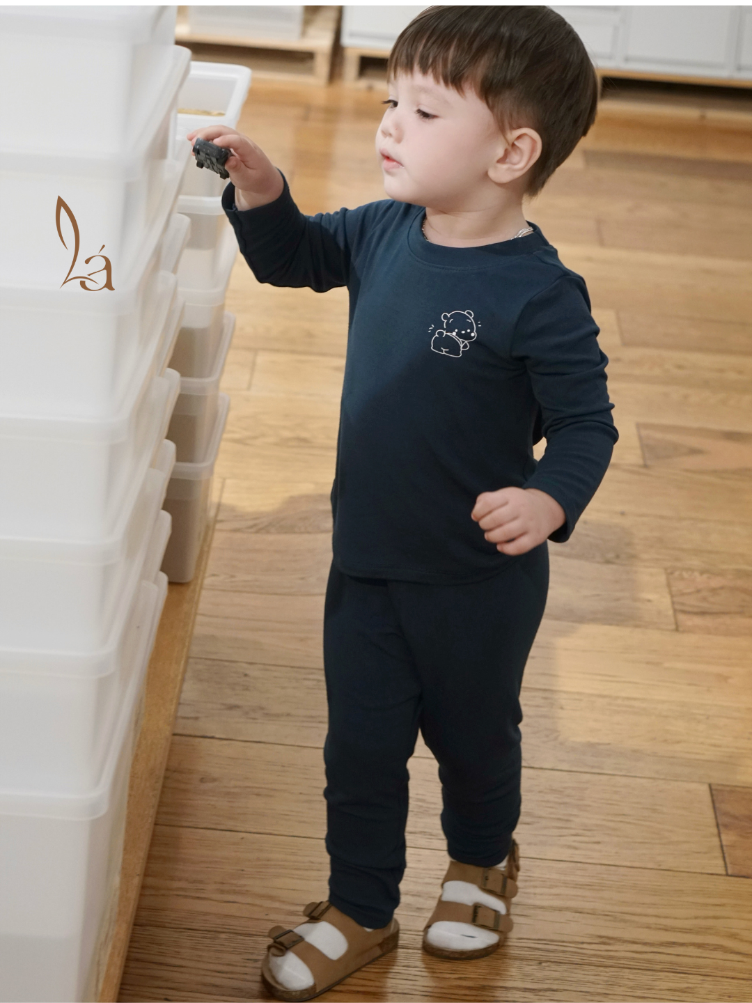  Bộ dài tay cho bé trai Lá Homewear A350, đồ dài mặc ngủ bé trai vải rayon mềm êm co giãn thấm hút 