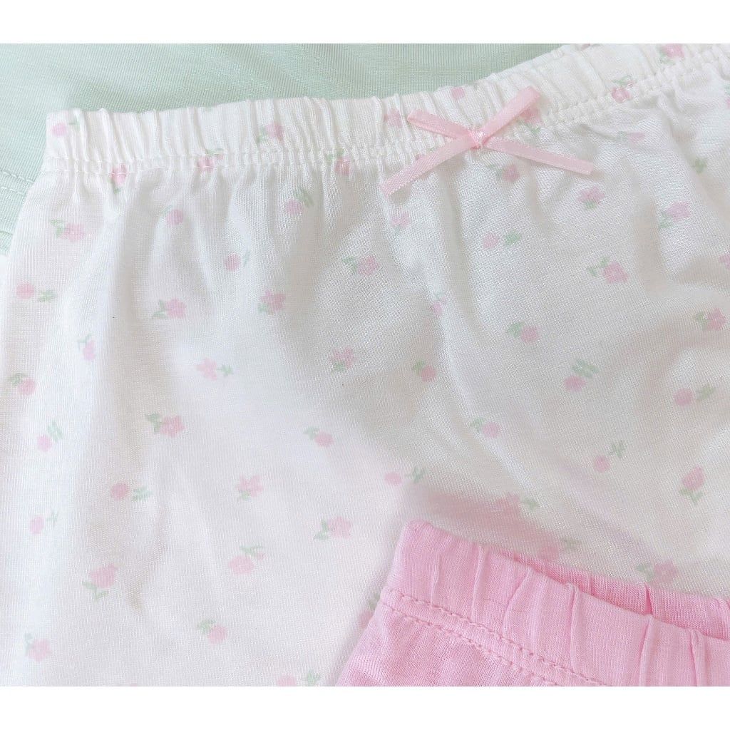  Quần mặc váy bé gái 95% Modal sợi Sồi Lá Homewear A392, combo 3 quần chip trẻ em gái hoa nhí 