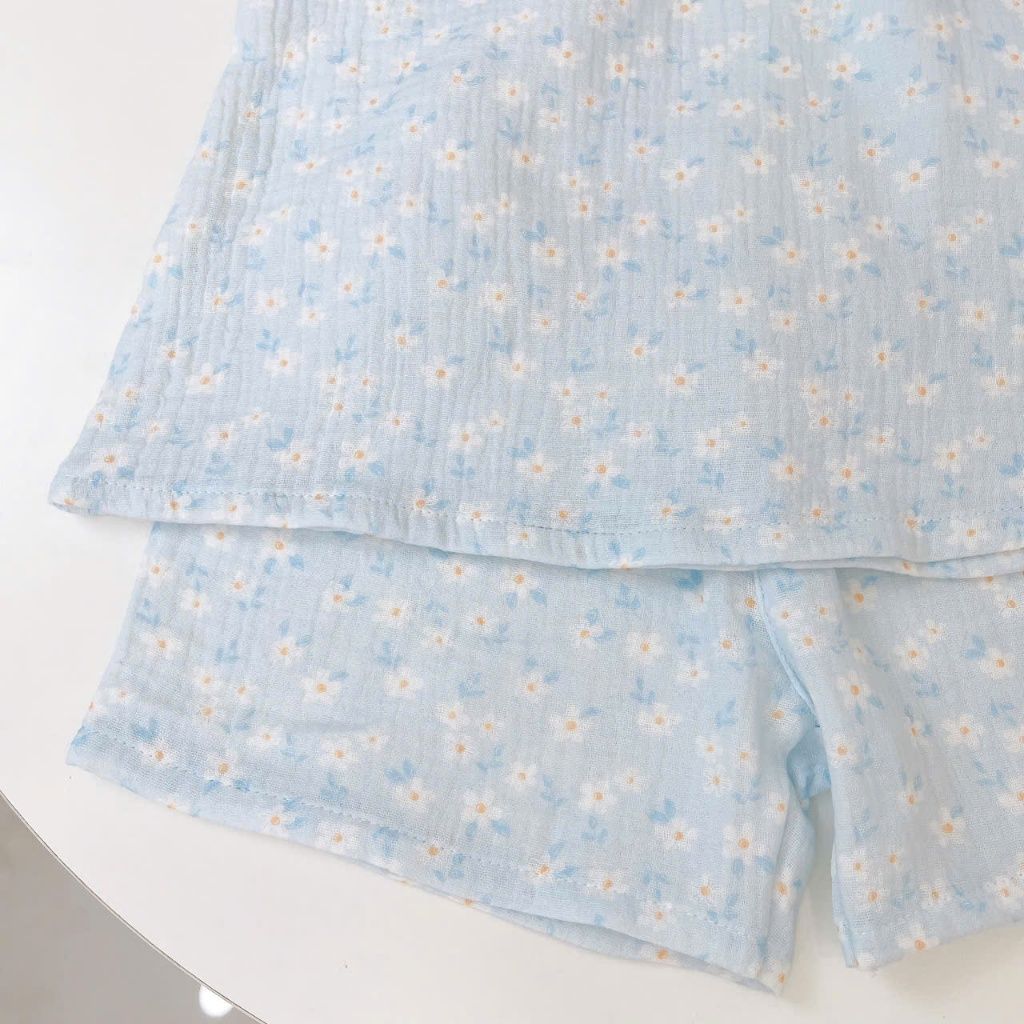  Bộ đùi áo yếm bé gái xô muslin XM02 Lá Homewear, bộ hai dây mùa hè mát nhẹ cho bé 