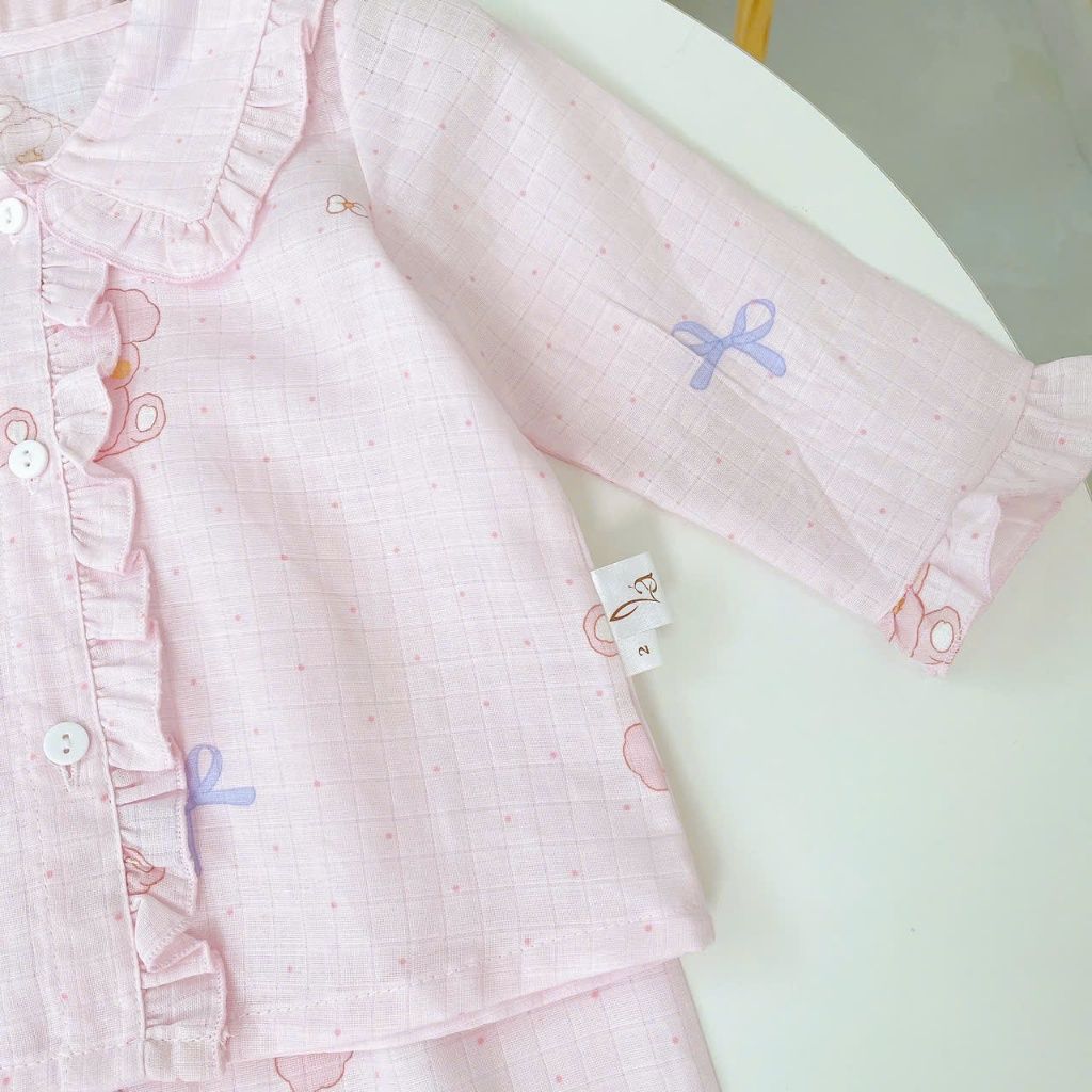  Pijama bé gái xô cotton Lá Homewear A346, bộ dài tay bé gái cổ bèo dễ thương, bộ ngủ mát trẻ em gái 