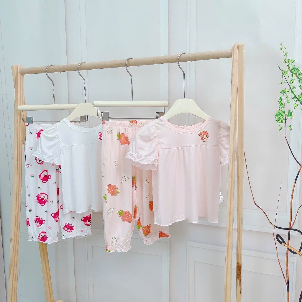  Bộ tay ngắn quần dài bé gái 95% sợi sồi Modal Ice Cool Lá Homewear A310, đồ ngủ cộc tay cho bé quần bí dễ thương melody 
