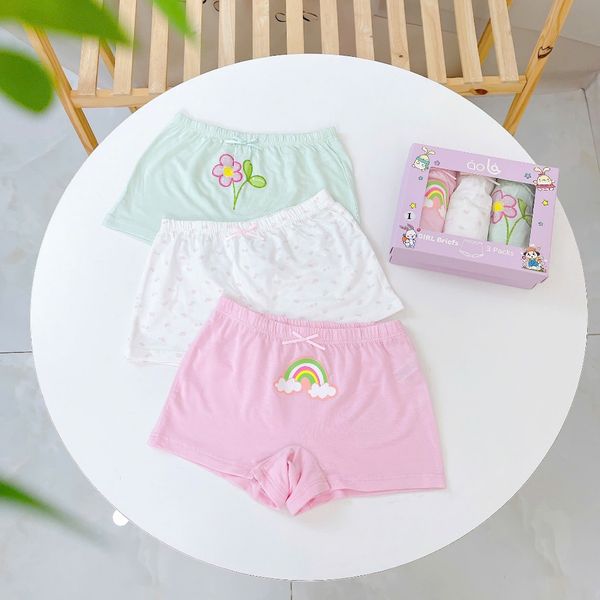  Quần mặc váy bé gái 95% Modal sợi Sồi Lá Homewear A392, combo 3 quần chip trẻ em gái hoa nhí 