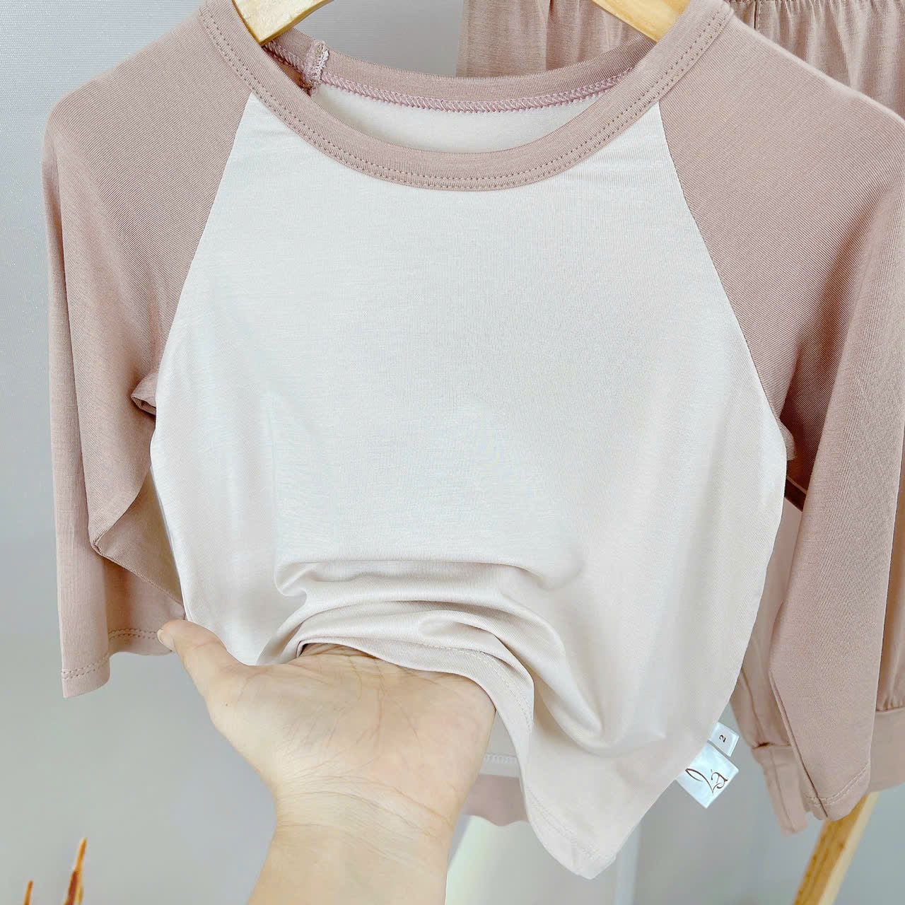  Bộ dài tay cho bé 95% sợi sồi Modal Ice Cool Áo Lá Homewear A300, đồ bộ ngủ bé trai bé gái tay raglan quần chống muỗi 