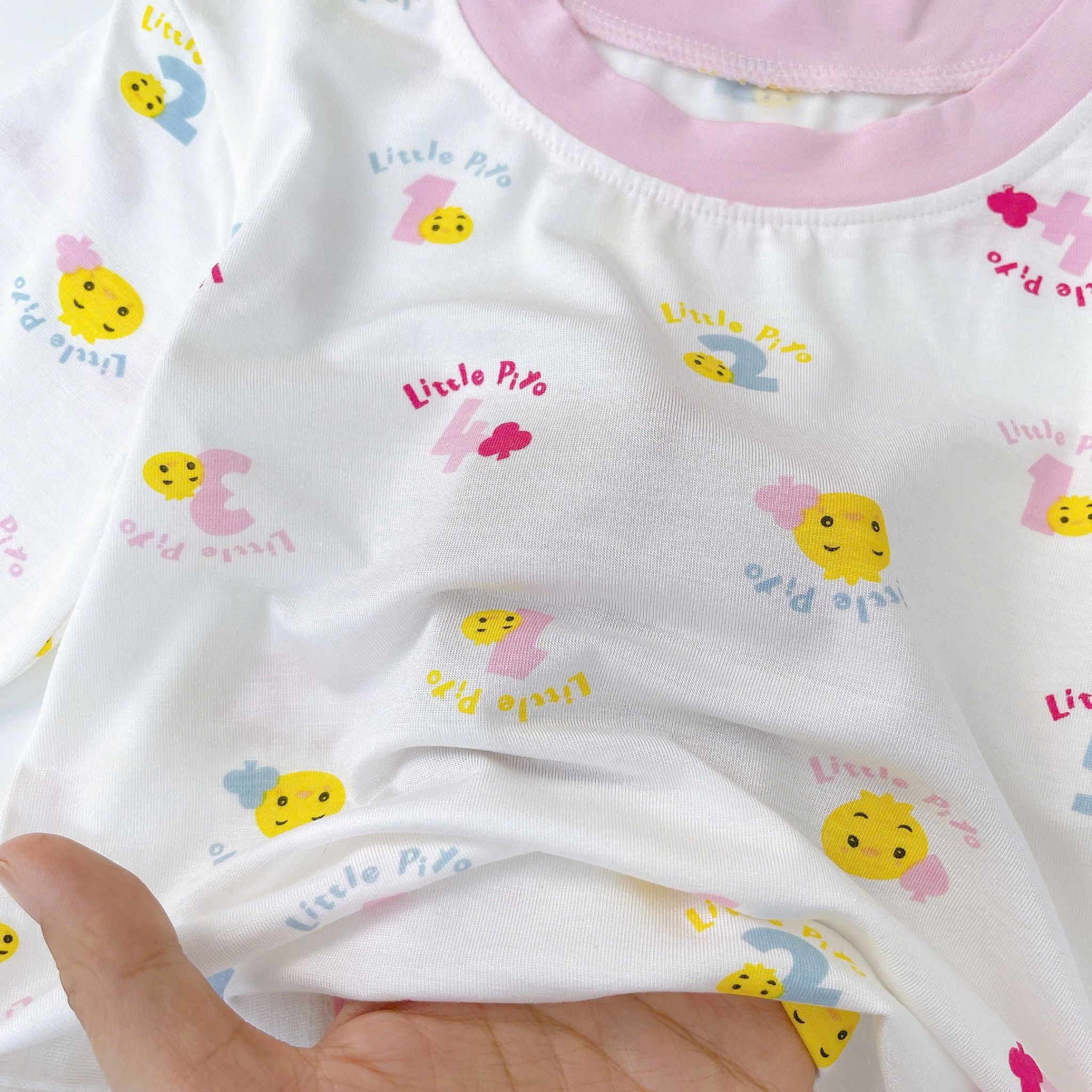  Bộ lửng bé gái 95% sợi sồi Modal Ice Cool Lá Homewear A303, đồ bộ quần lỡ bé gái họa tiết kỳ lân unicorn 