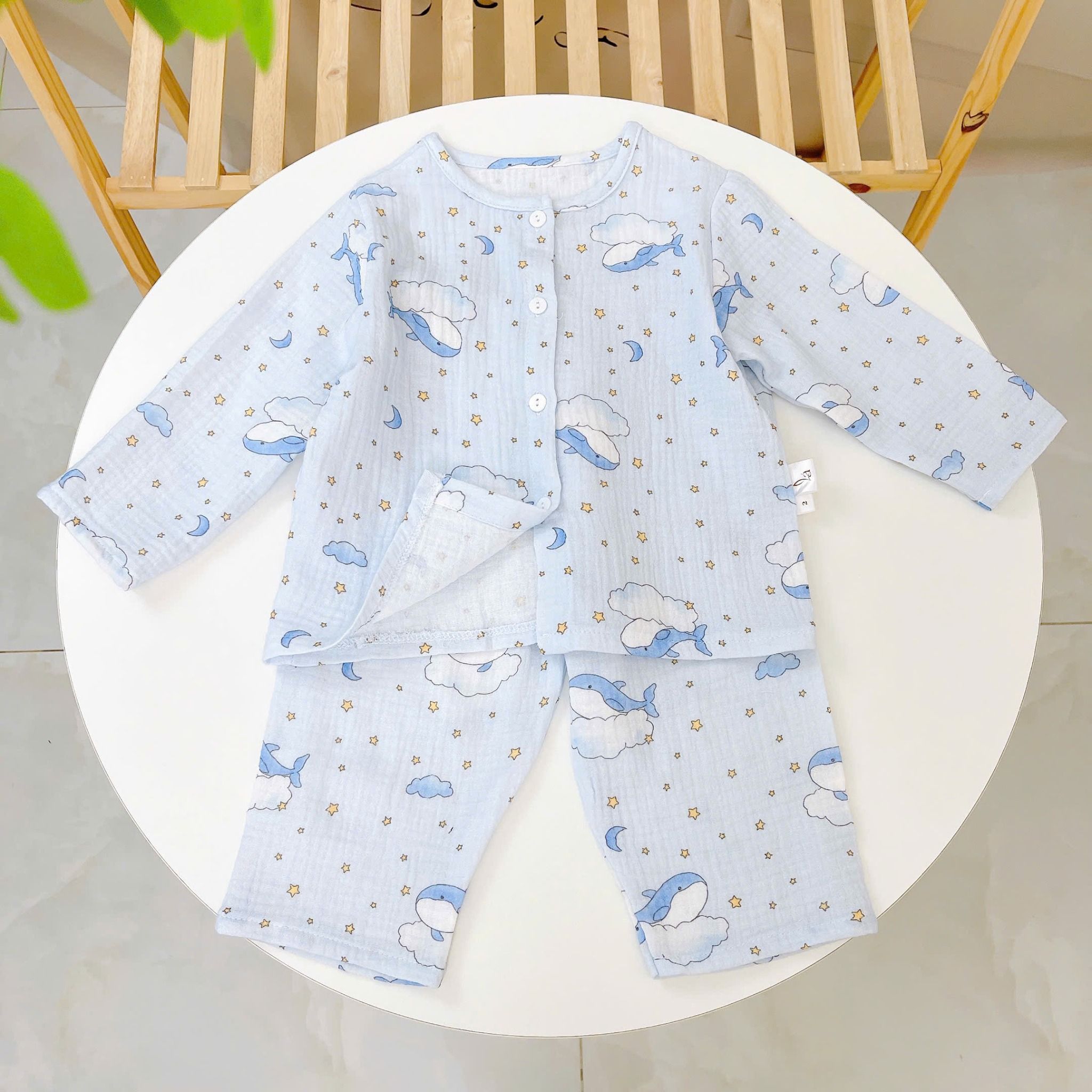  Pijama bé trai bé gái tay dài xô muslin Áo Lá Homewear A109, đồ ngủ bé trai xô đũi cổ tròn caro hình thú 
