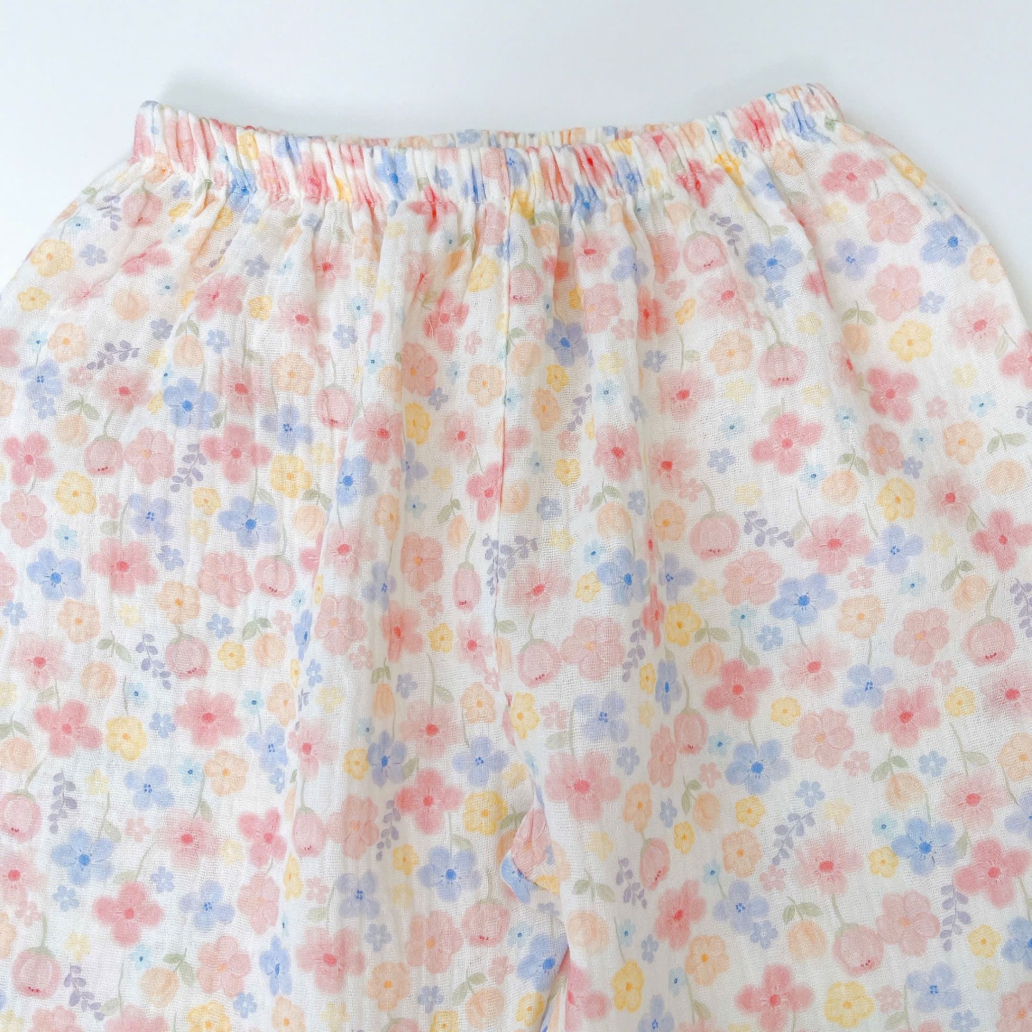  Bộ tay ngắn quần dài bé gái xô muslin Lá Homewear A280, đồ ngủ cộc tay cho bé hoa nhí 