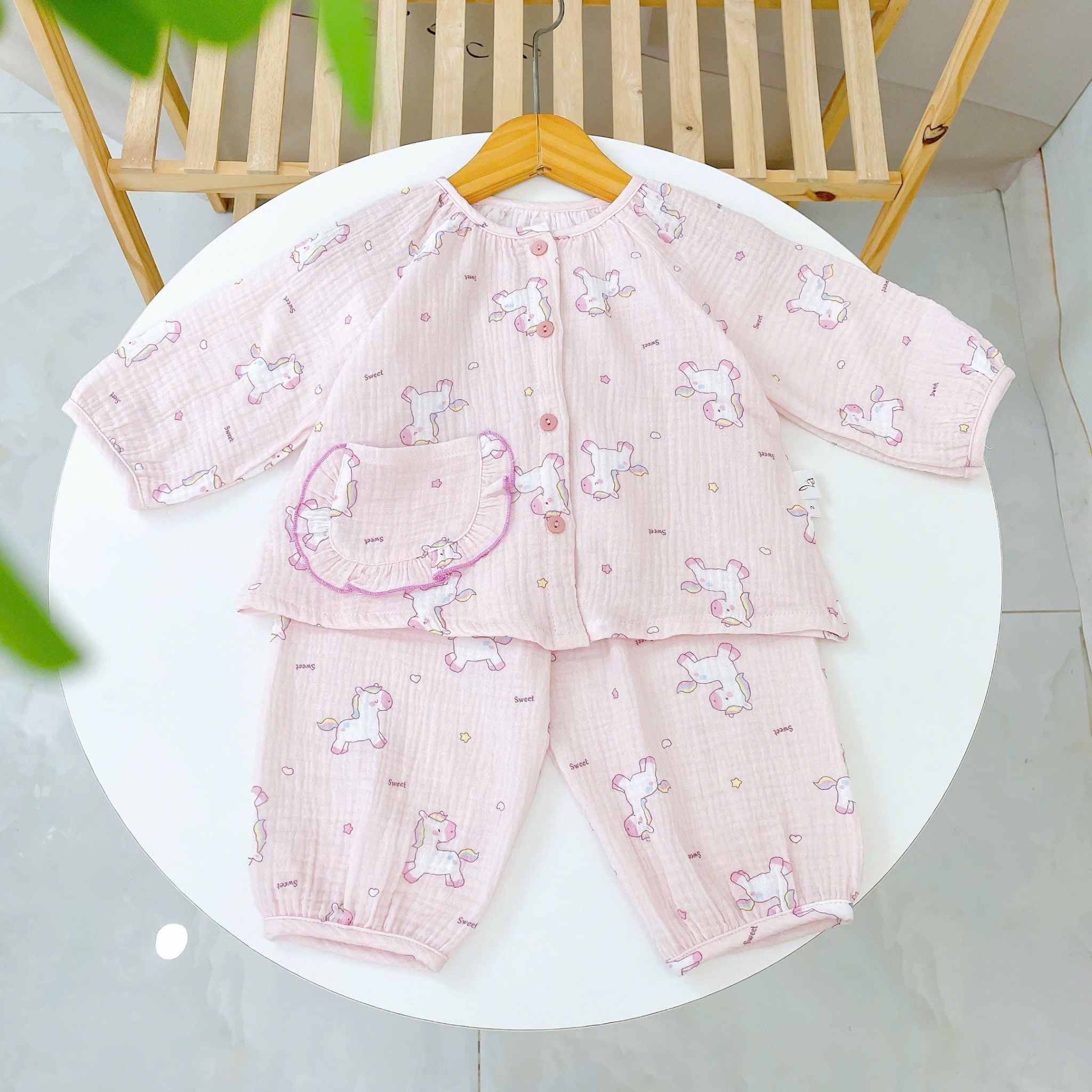 Pijama bé gái xô muslin Áo Lá Homewear A096, đồ bộ dài tay bé gái mặc ngủ xô đũi 