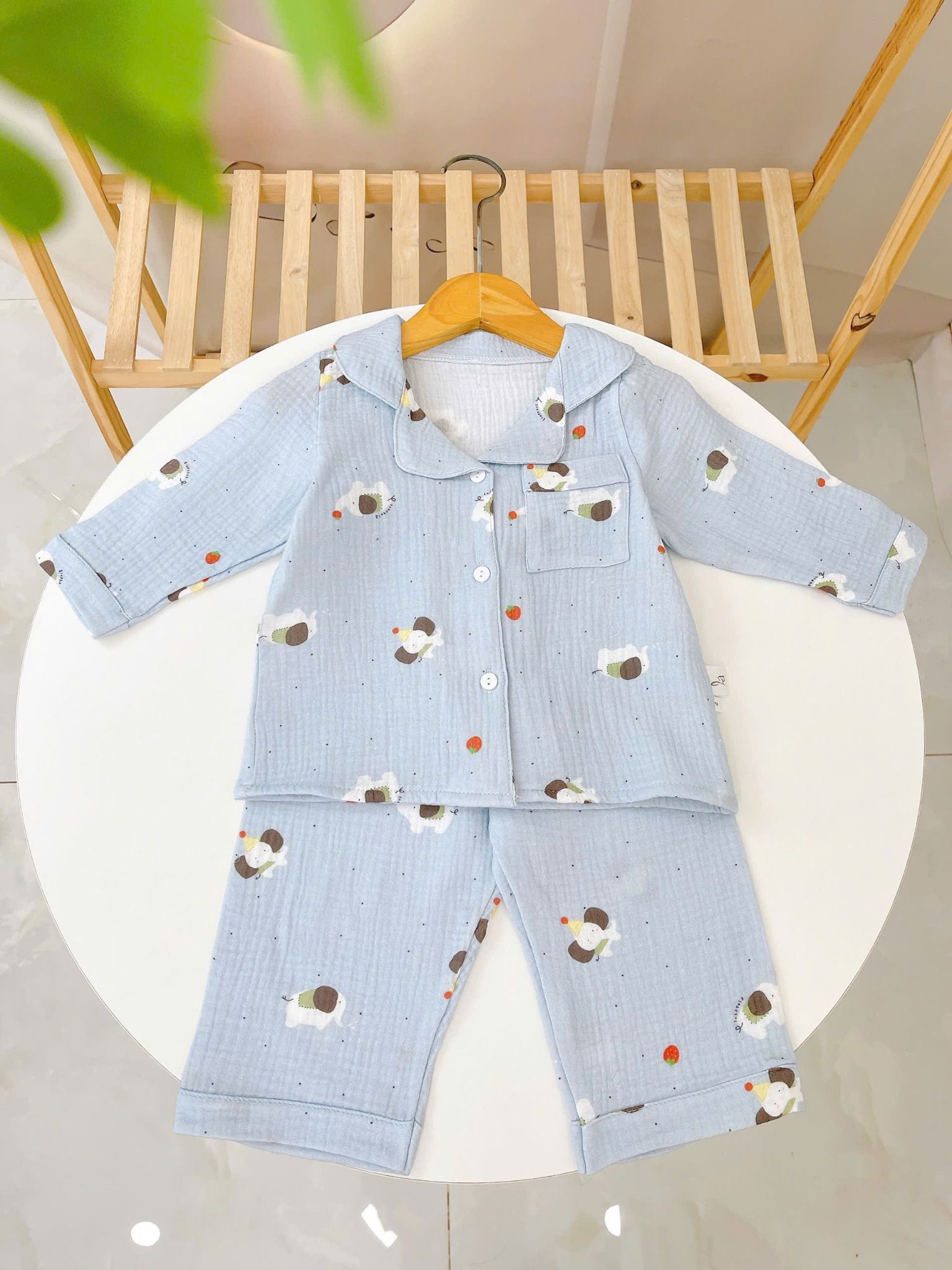  Pijama cho bé xô muslin Áo Lá Homewear A170, bộ dài tay bé trai bé gái mặc ngủ điều hòa thoáng mát 