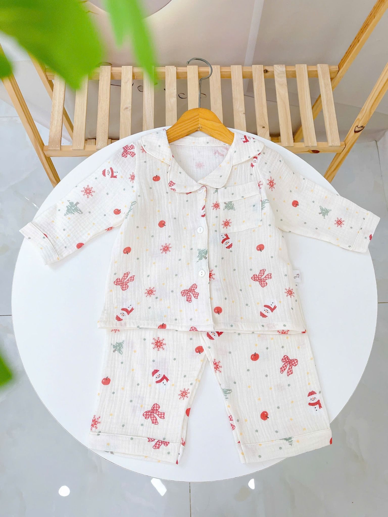  Pijama cho bé xô muslin Áo Lá Homewear A170, bộ dài tay bé trai bé gái mặc ngủ điều hòa thoáng mát 