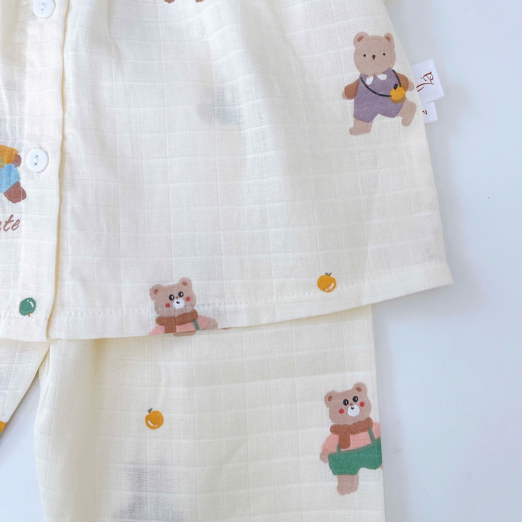  Pijama cho bé gái tay ngắn quần dài vải xô cotton Lá Homewear A378, đồ bộ xô bé gái babydoll họa tiết dễ thương 