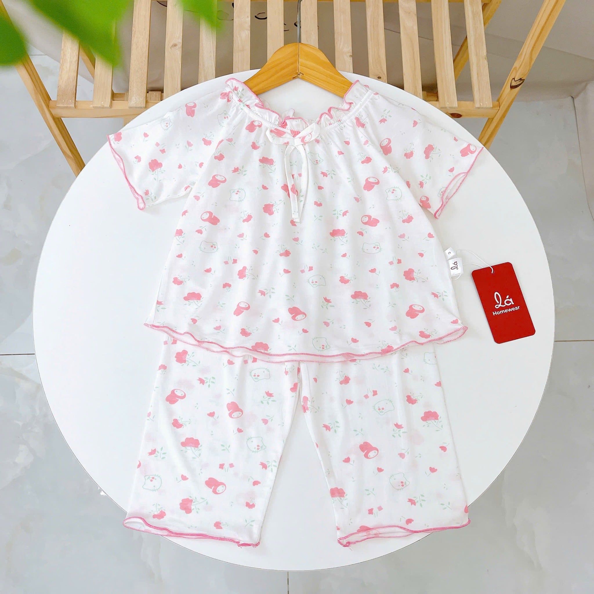  Bộ tay ngắn quần dài bé gái 95% sợi sồi Modal Ice Cool Áo Lá Homewear A379 mềm mướt mát lạnh babydoll dễ thương 