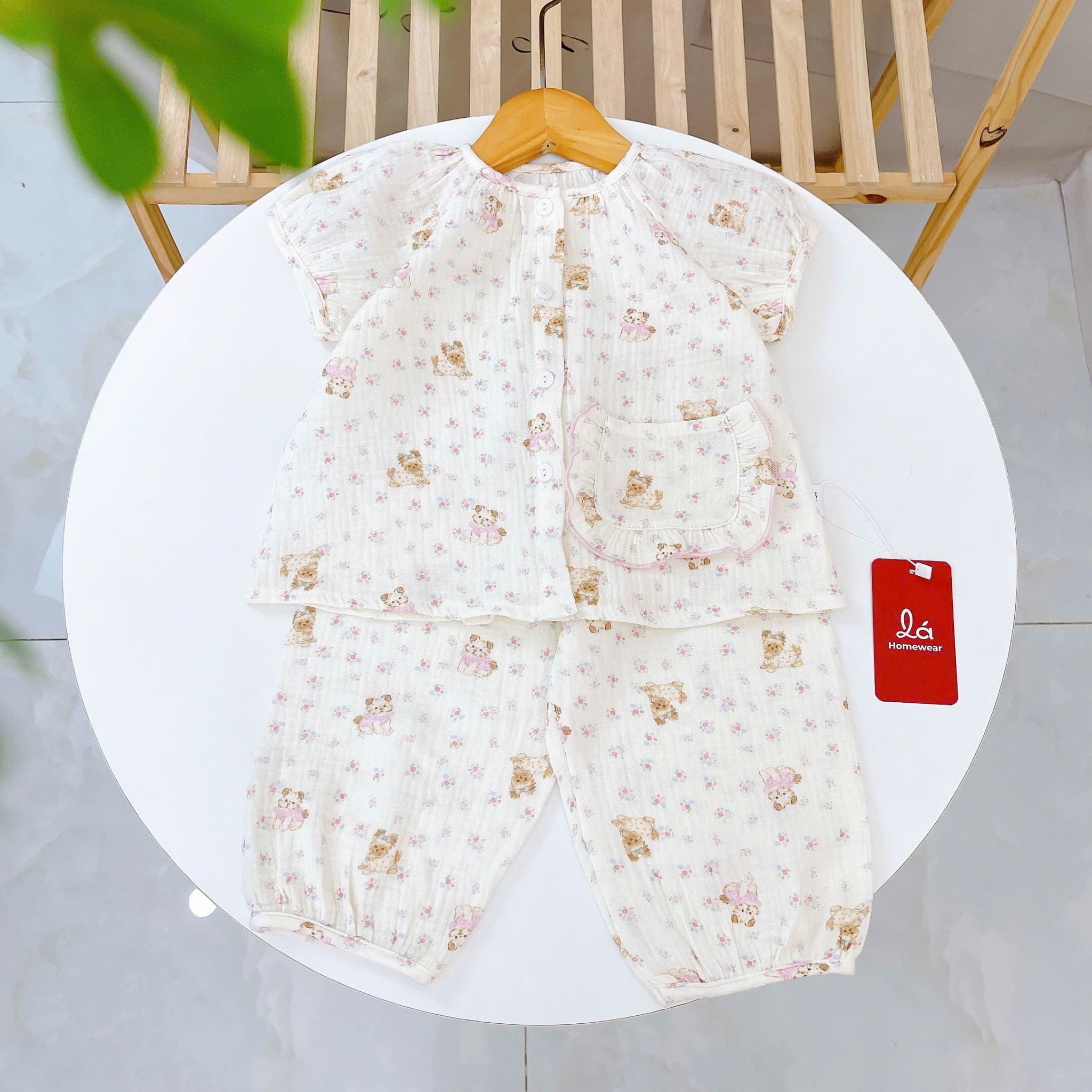  Bộ đồ ngủ bé gái tay ngắn xô muslin Lá Homewear A367, đồ dài mặc ngủ cho bé cộc tay capybara, kỳ lân dễ thương 