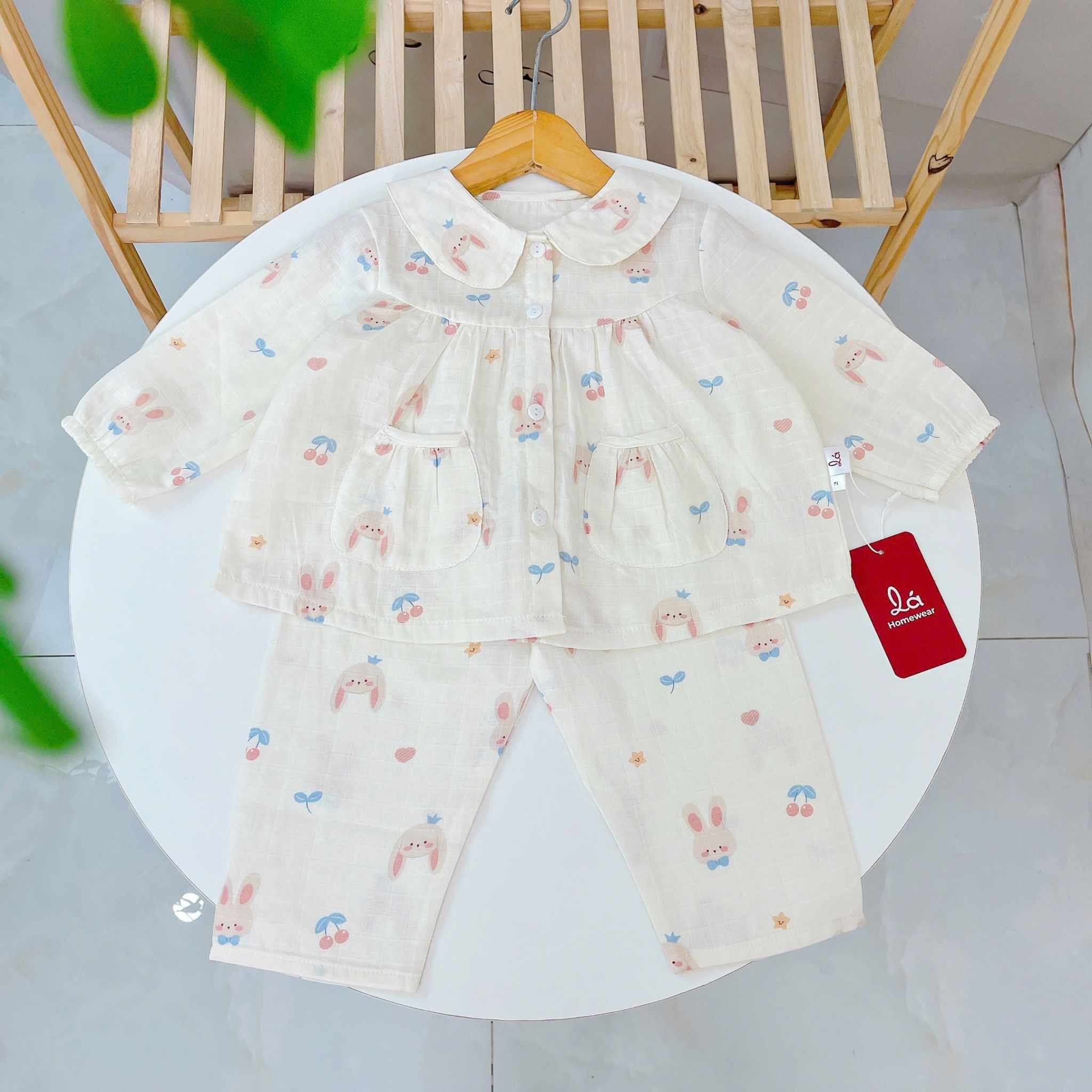  Pijama cho bé gái dài tay xô cotton Áo Lá Homewear A166, bộ dài tay bé gái babydoll mặc ngủ vải xô đũi mát bốn mùa 