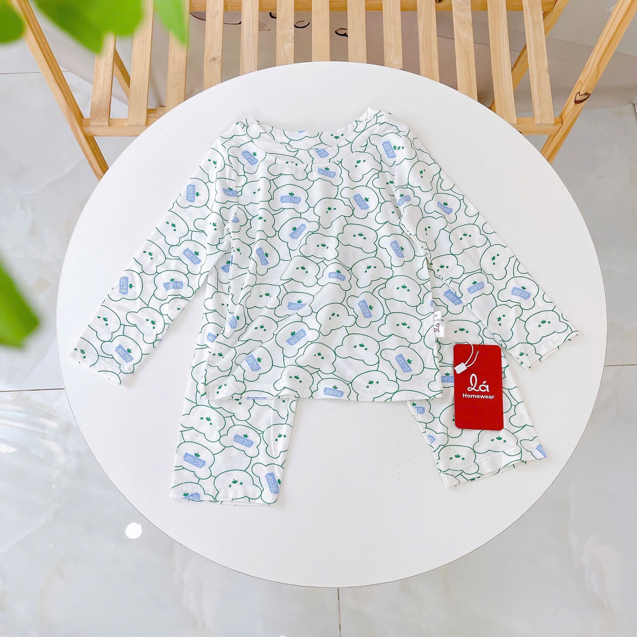  Bộ dài tay bé trai 95% sợi sồi Modal Ice Cool Áo Lá Homewear A245 mềm mướt mát lạnh, đồ dài mặc ngủ bé trai hình xe 