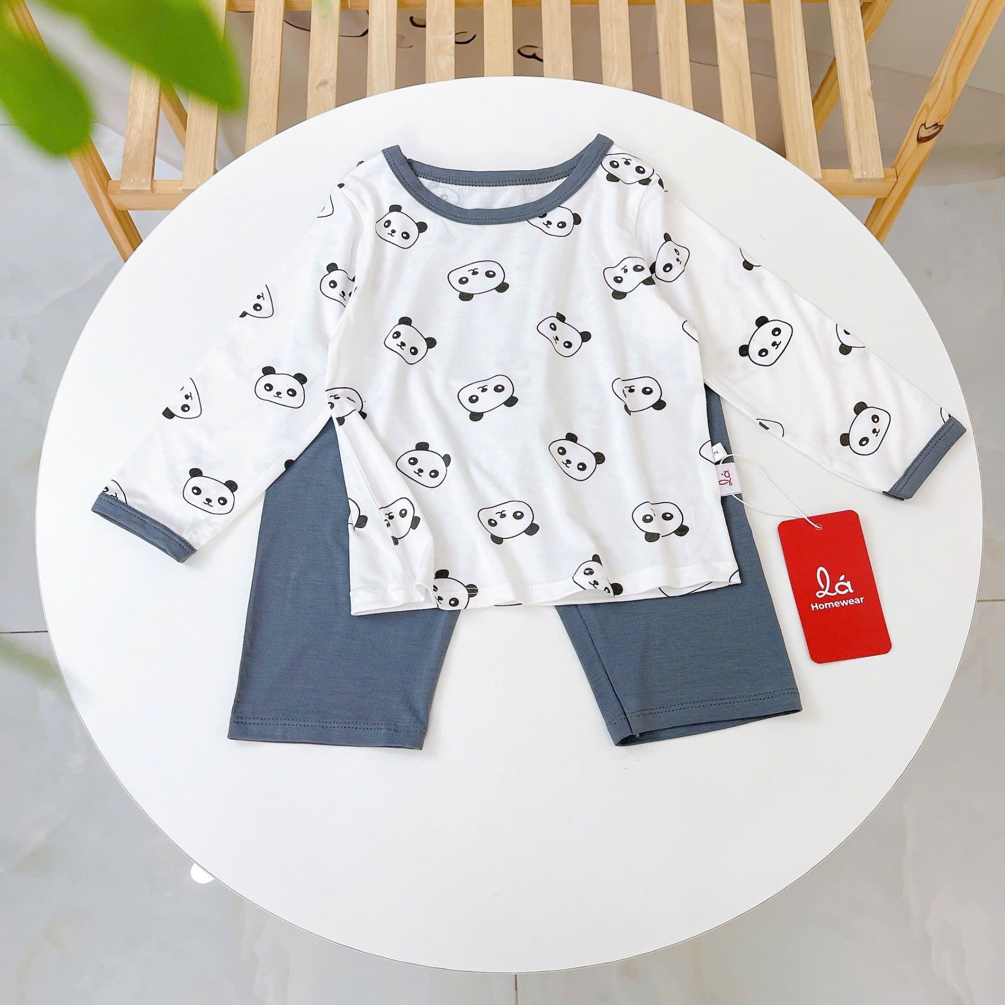  Bộ dài tay cho bé 95% sợi sồi Modal Ice Cool Áo Lá Homewear A248 mềm mát mùa hè, đồ ngủ dài tay bé trai bé gái 