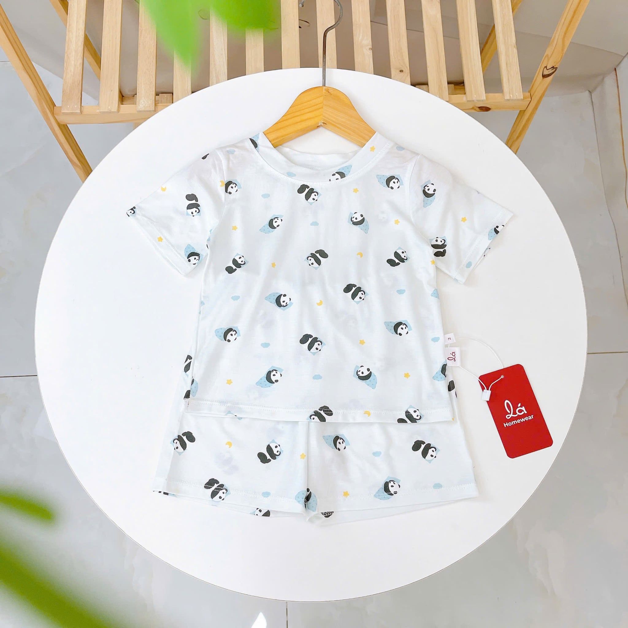  Bộ đùi bé trai Tencel Lycra mỏng mát lạnh Lá Homewear A268, bộ cộc tay cho bé mặc hè hình khủng long gấu trúc phi hành 