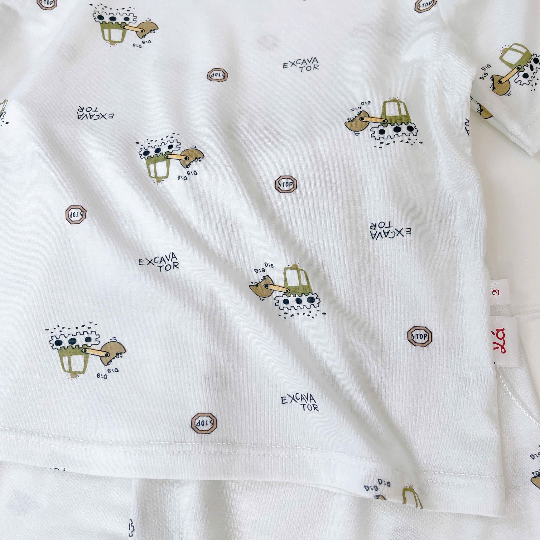  Bộ đùi bé trai Tencel Lycra mỏng mát lạnh Lá Homewear A268, bộ cộc tay cho bé mặc hè hình khủng long gấu trúc phi hành 