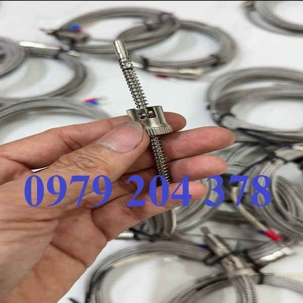  Đầu dò CAN K dạng khoen cài ren M12 