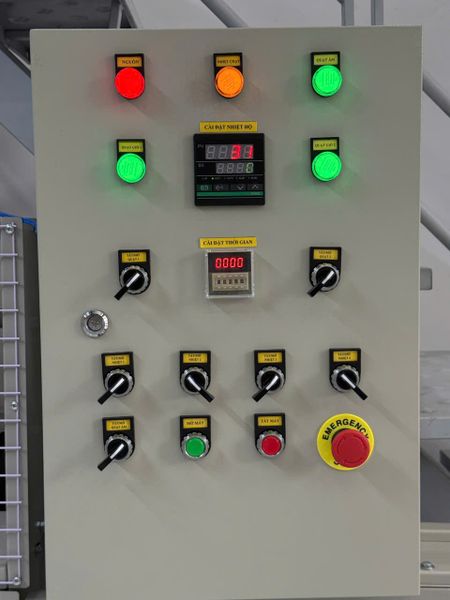  Tủ điện điều khiển phòng sấy cá 