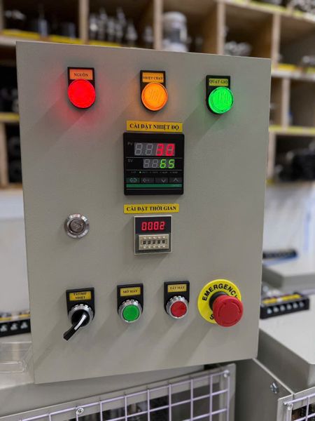  Tủ điện điều khiển phòng sấy 