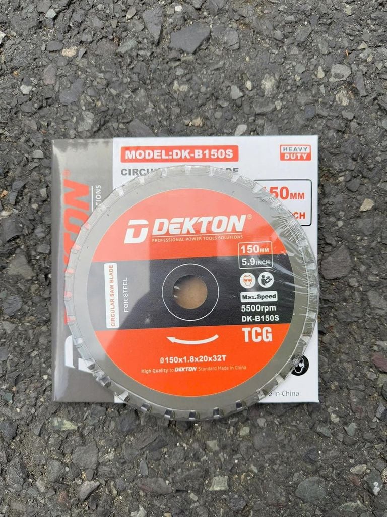 Lưỡi Cắt Hợp Kim Đa Năng Dekton DK-B150S 150mm 32 Răng