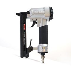 10-22mm Súng Bắn Đinh U Makita AT1022AZ