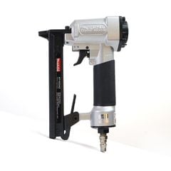 10-22mm Súng Bắn Đinh U Makita AT1022AZ