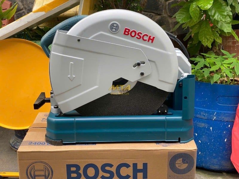 Máy Cắt Sắt Bosch GCO 14-24 2400W