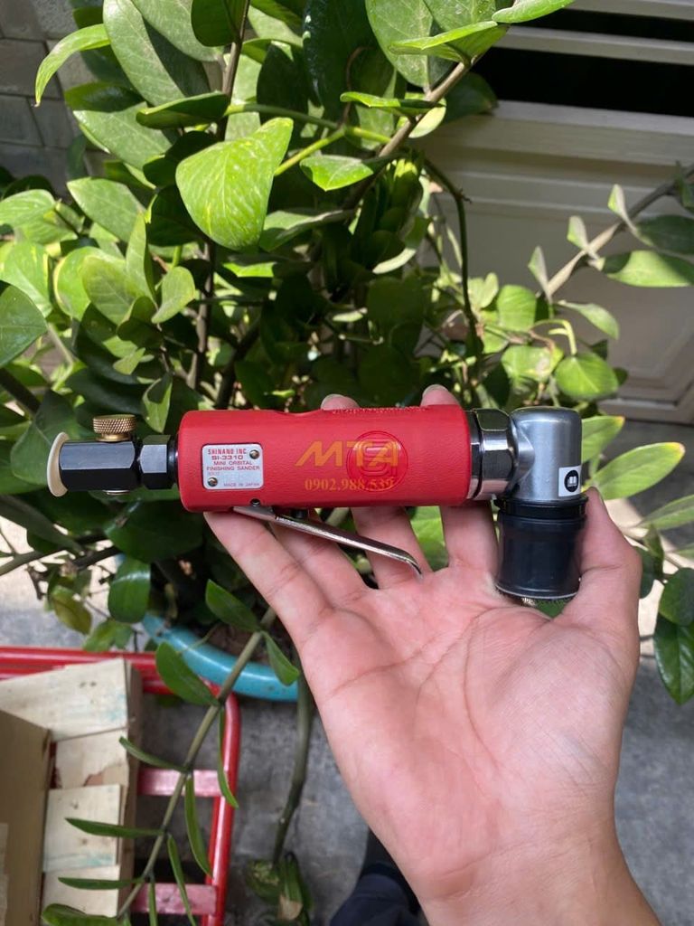 Máy chà nhám mini Shinano SI-3310