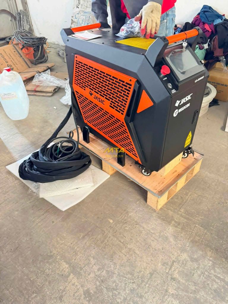 Máy Hàn Laser LS-20000F 2000W 3 Chức Năng Jasic