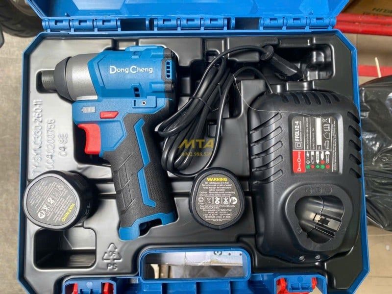 Máy vặn vít dùng pin 12V DongCheng DCPL04-8EK (Kèm 2 pin & Sạc)