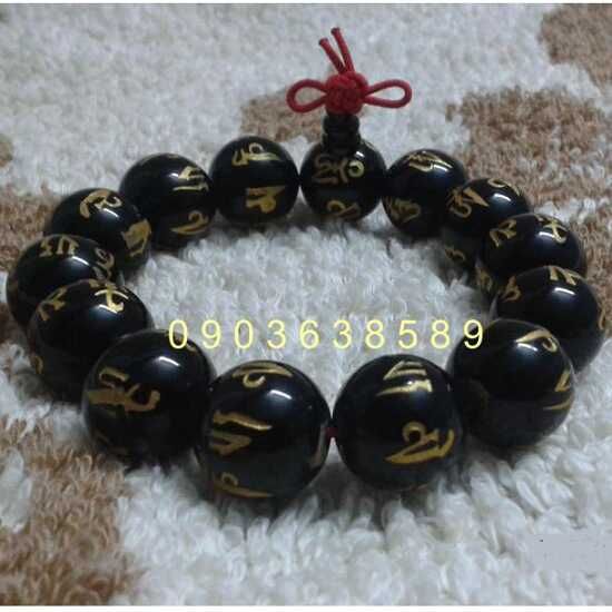 Vòng tay thần chú Om Mani Pad Me Hum đá đen 12li chỉ có 60K/chiếc