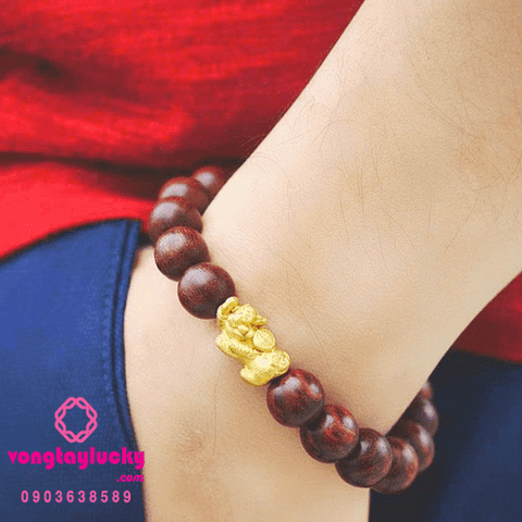 gỗ nu huyết long 14i, vòng tay gỗ huyết long, gỗ huyết rồng, gỗ huyết long nu, vòng tay phong thủy, chuỗi gỗ,vòng tay tỳ hưu