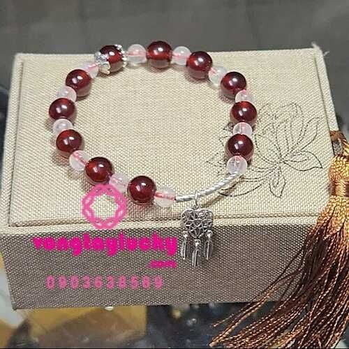 Đeo Vòng đá Garnet Hồng Lựu Vip 7A– Tình Yêu & Tài Lộc Ghé Thăm
