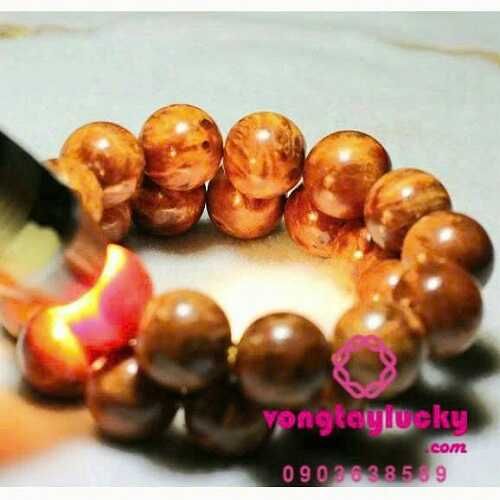 Vòng tay gỗ huyết long Nu 16 li cho tay Nam lớn