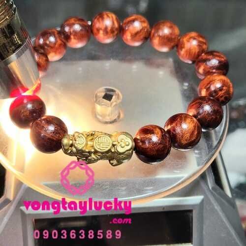 Vòng tay gỗ huyết long nu 12li Vip phối tỳ hưu bạc Thái