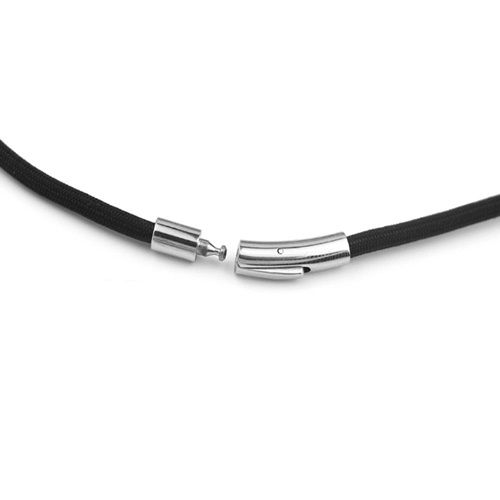 Dây cổ vải dù Thái Lan 2li màu đen khóa bấm inox tiện dụng