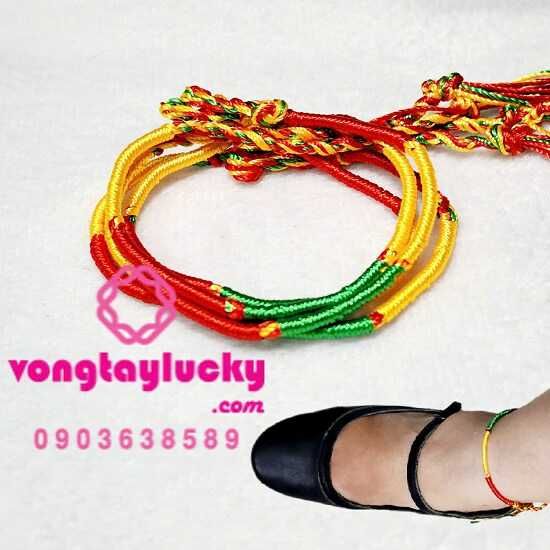 Chỉ màu handmade tết tay lắc chân các kiểu 30-40K/chiếc