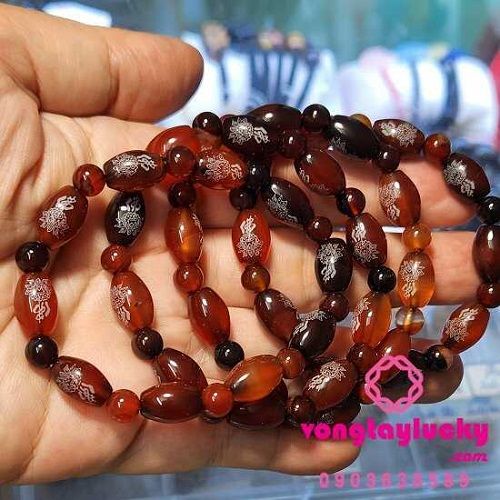 vòng tay mã não lu thống