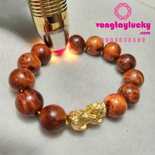 vòng tay nam, nu huyết long 12li, vòng tay gỗ huyết long, gỗ huyết rồng, gỗ nu huyết long, vòng tay phong thủy, chuỗi gỗ phong thủy, tỳ hưu bạc Thái, vòng tay tài lộc, vòng tay tỳ hưu, vòng tay trừ tà