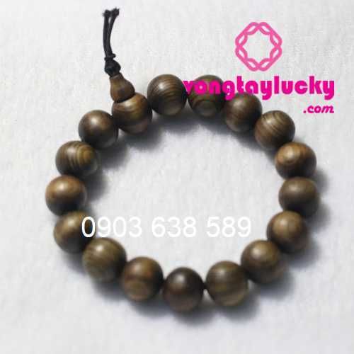 Chuỗi gỗ Thủy tùng 12 li đeo tay thơm tự nhiên