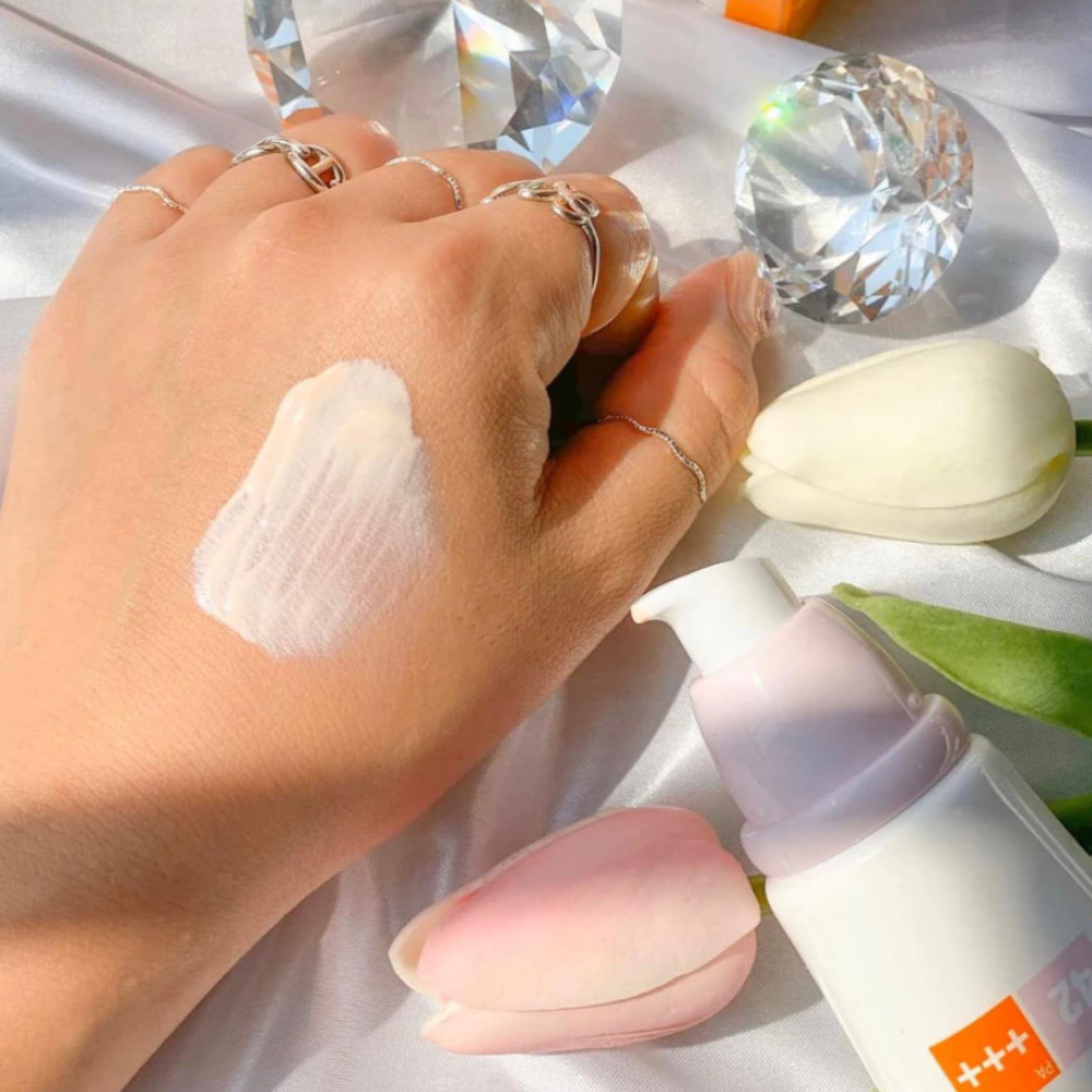  Kem Chống Nắng Nâng Tông & Kiềm Dầu CNP Laboratory Tone Up Protection Sun SPF 42 PA+++ 50ml 