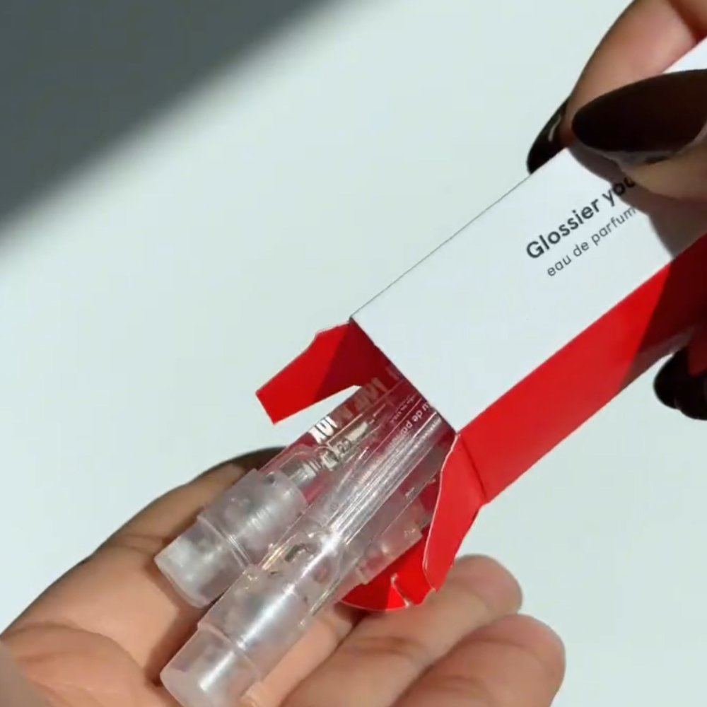  Giftset 4 Món Glossier Sephora Beauty Insider Birthday Gift 2026 (1 Má Hồng 4ml + 3 Vial Nước Hoa EDP 1.5ml) 