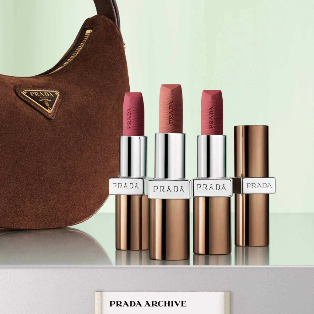  Son Highend Prada Monochrome Soft Matte Lipstick #B101 Tiepolo (Brown Limited Edition) 