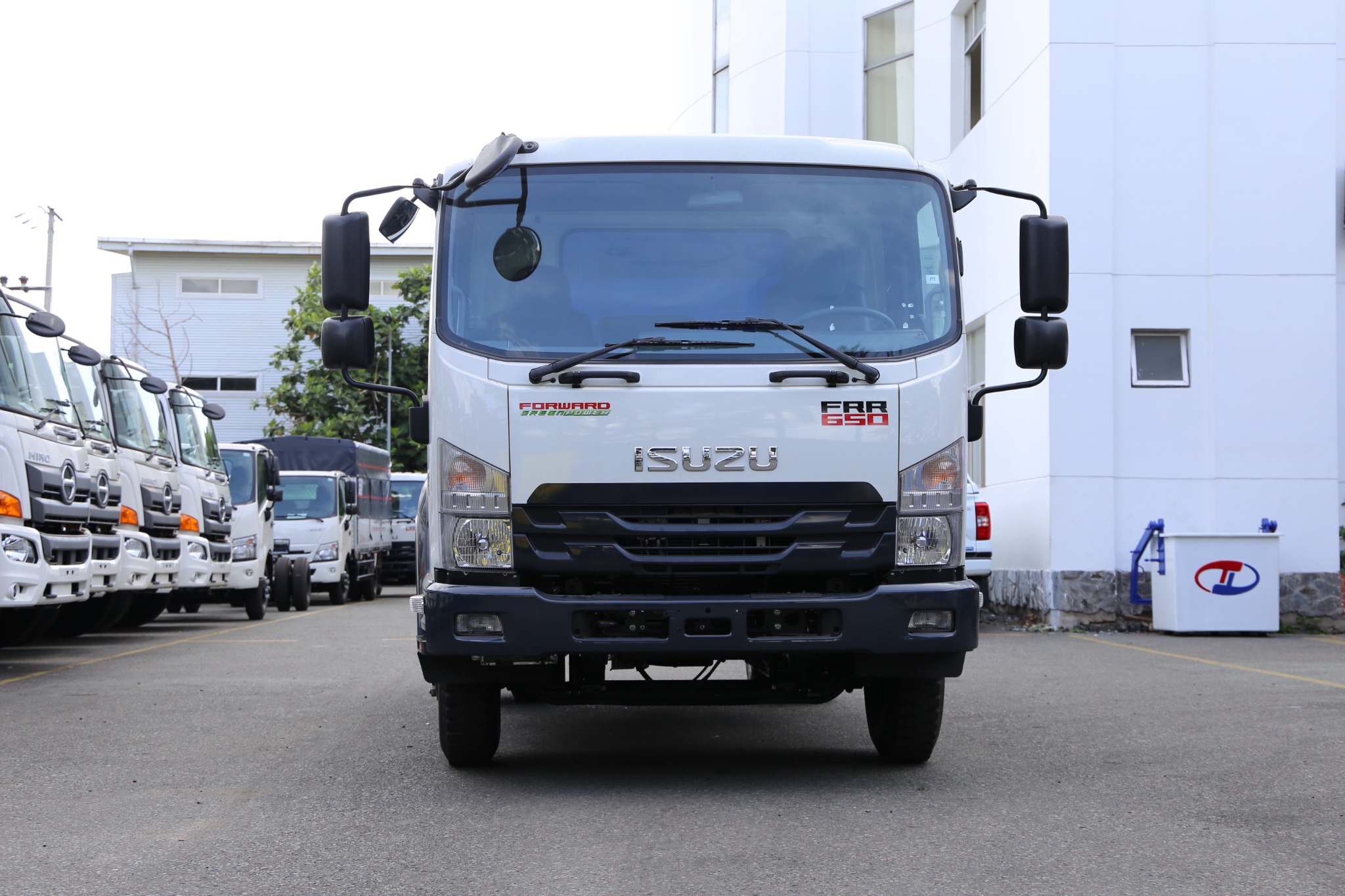 Xe ben ISUZU FRR 6 tấn 4 bửng mở