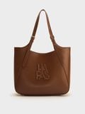  Túi Tote Dập Nổi Camel Size 33 