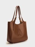  Túi Tote Dập Nổi Camel Size 33 