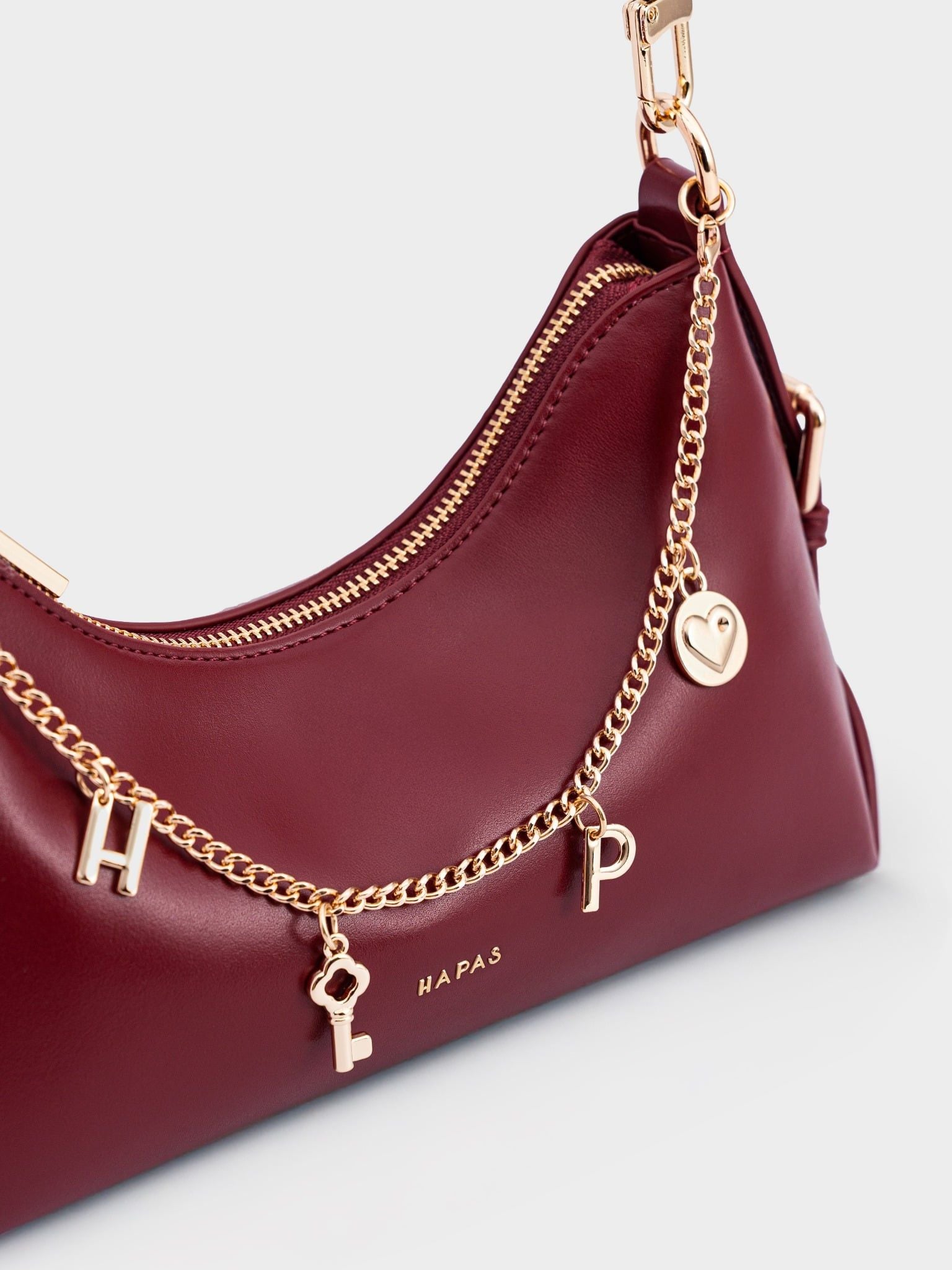  Túi Đeo Vai Ruby Lock Charm Size 26 